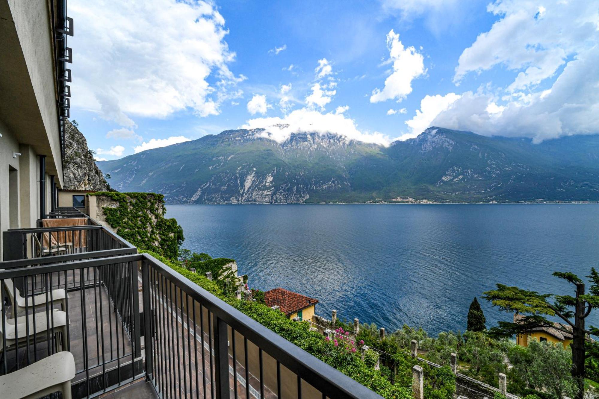 Hotel Villa Dirce Limone sul Garda Eksteriør billede