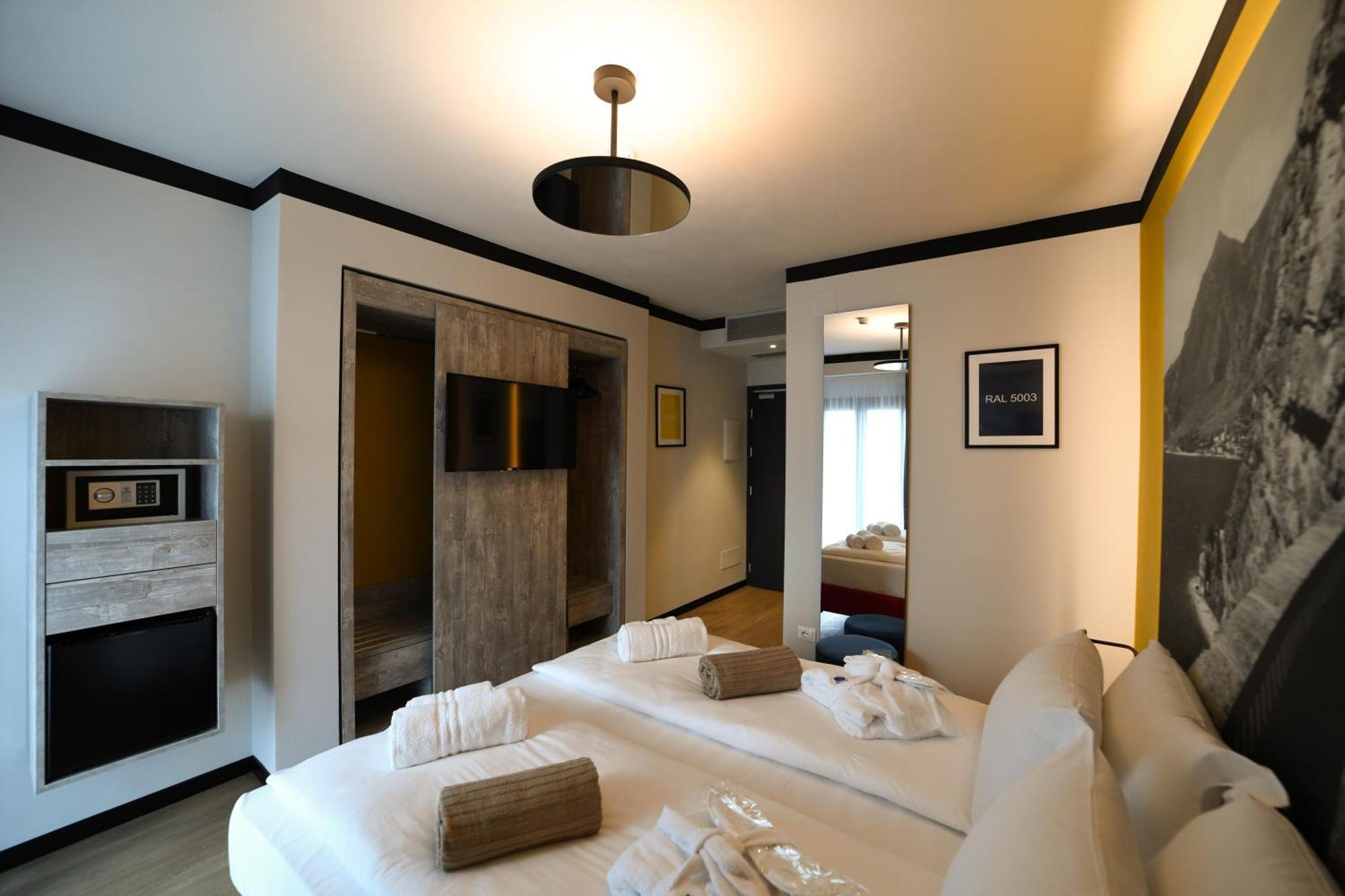 Hotel Villa Dirce Limone sul Garda Værelse billede
