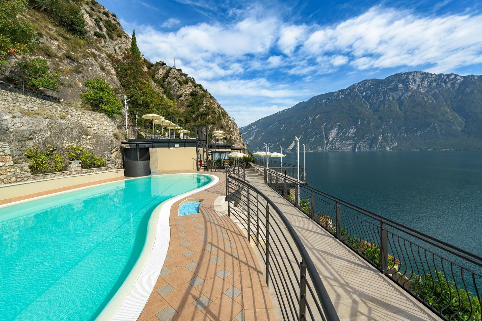Hotel Villa Dirce Limone sul Garda Eksteriør billede