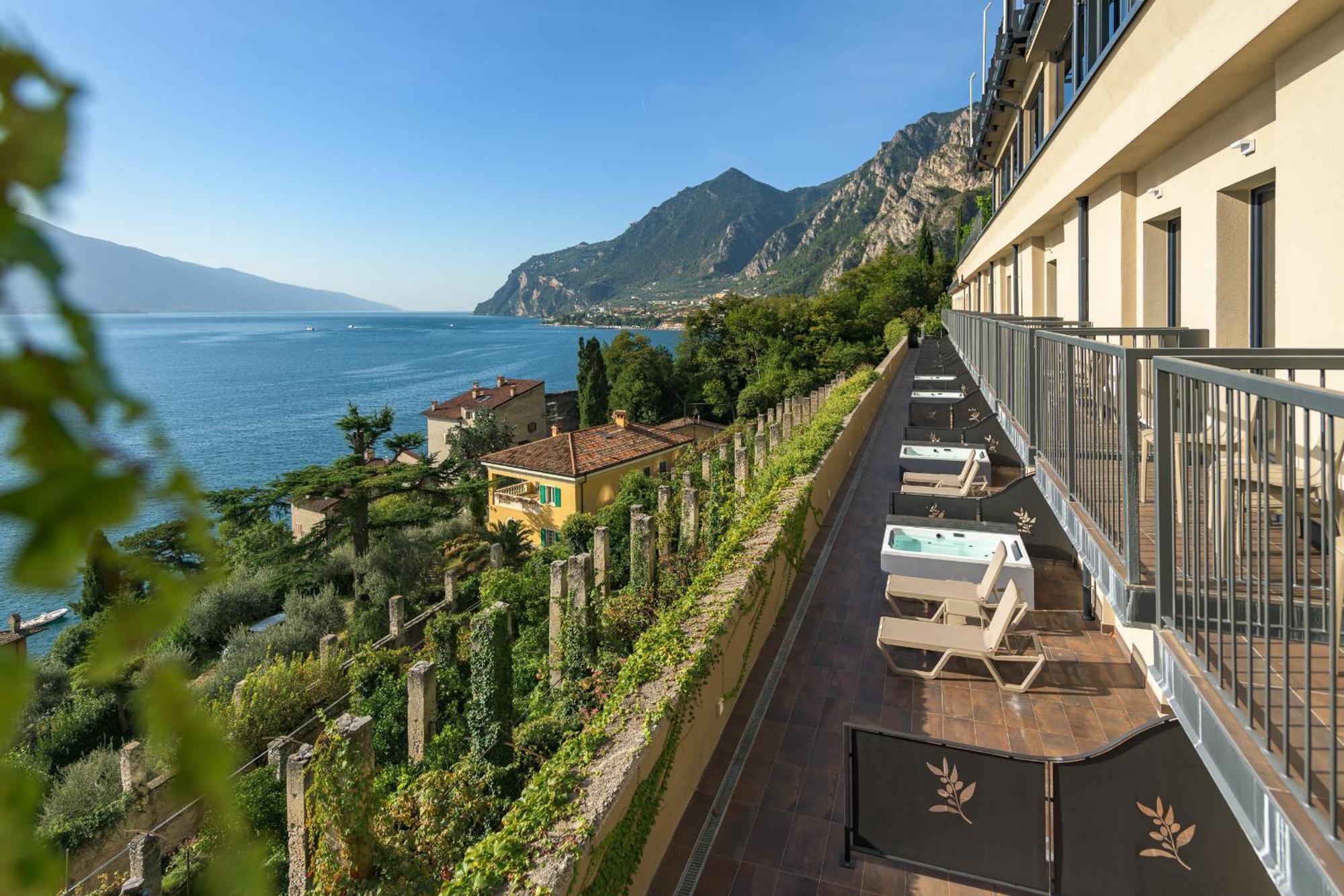 Hotel Villa Dirce Limone sul Garda Eksteriør billede